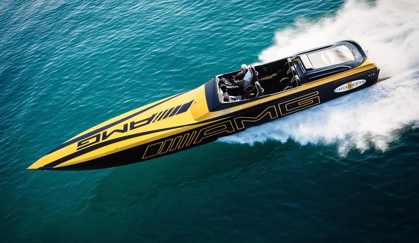 Mercedes-AMG inspired Cigarette boat in action