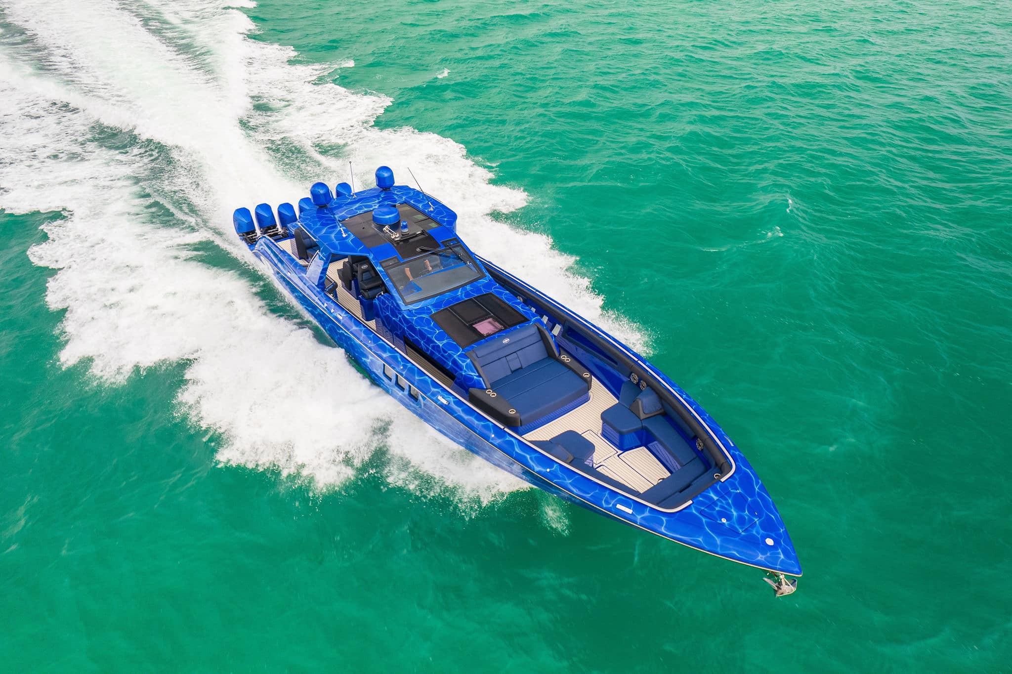 48 foot cigarette boat 59' Tirranna | Luxury Yacht